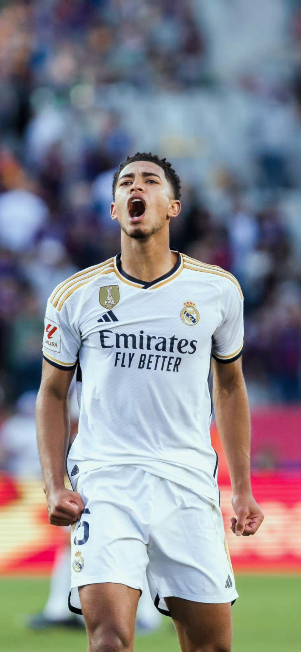 斯基拉：德罗西同意签8个月合同，正在等待热那亚的最终批准（斯基拉：德罗西已同意8个月合约，静待热那亚最终批准）