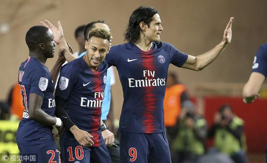 杰克逊在采访中谈到他年轻时朋友们总叫他内马尔：（杰克逊自曝：年轻时朋友常叫他“内马尔”）