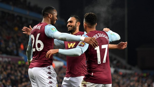 斯维拉尔：不意外我们目前排名榜首，但不该过早关注积分榜（斯维拉尔：领跑并不意外，但现在谈积分榜为时尚早）