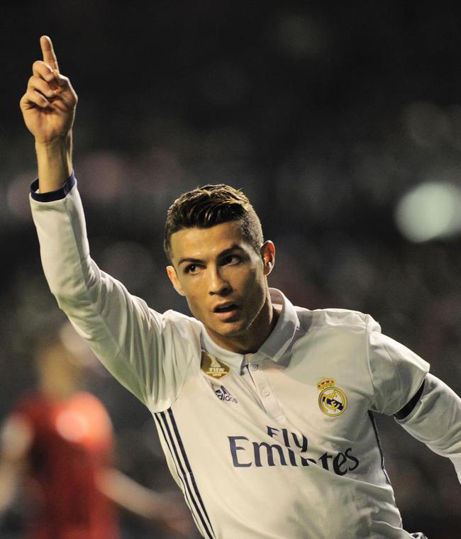 半场战报：乌迪内斯0-0博洛尼亚（半场速报：乌迪内斯与博洛尼亚战成0-0）