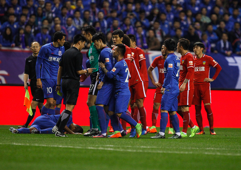 北青：国足最早明年1月在南方集训，30岁以上球员大多将淡出（北青：国足最快明年1月赴南方集训，30岁以上球员将逐步淡出）