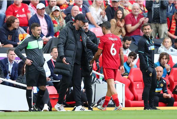 孙颖莎、谷爱凌、郑钦文分别代表中国体育不同模式的成就，展现多样性与进步。（孙颖莎、谷爱凌、郑钦文三人各自代表中国体育不同发展模式的成功，彰显多元与进步。）