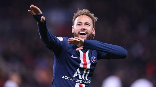 杰威复出首秀砍下11+4+8，过往32次缺阵雷霆仅1败（杰威复出首战贡献11+4+8，此前其缺阵的32场雷霆仅输1场）