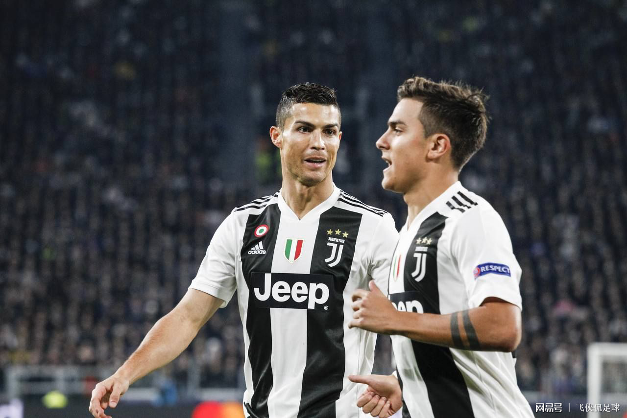 东契奇：斯玛特给替补席带来了能量，他说啥我们都会听（东契奇称斯玛特点燃替补席：他开口，全队都听）